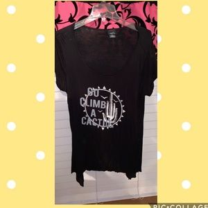 Rue 21 t shirt